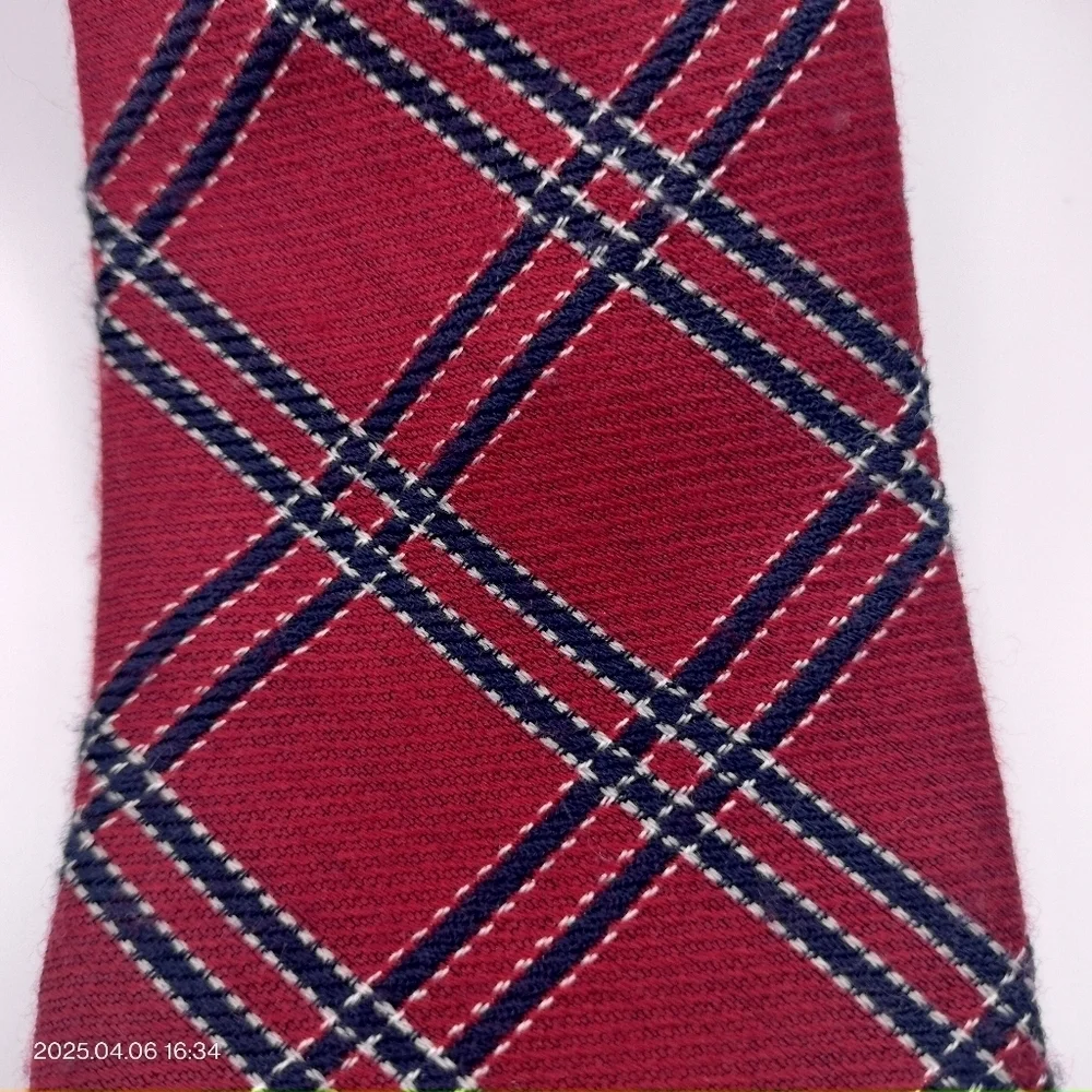 Cremieux Mercer St. Collection Tie Necktie Plaid Red Textured Handmade Flaw